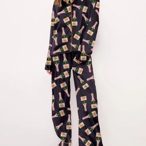 Champagne Bottle Print Women's Pajama Set